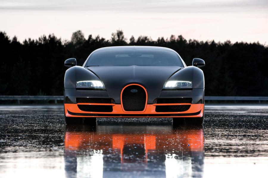  Bugatti Veyron 16.4 Super Sport 2010 года  (фото 12 из 103)